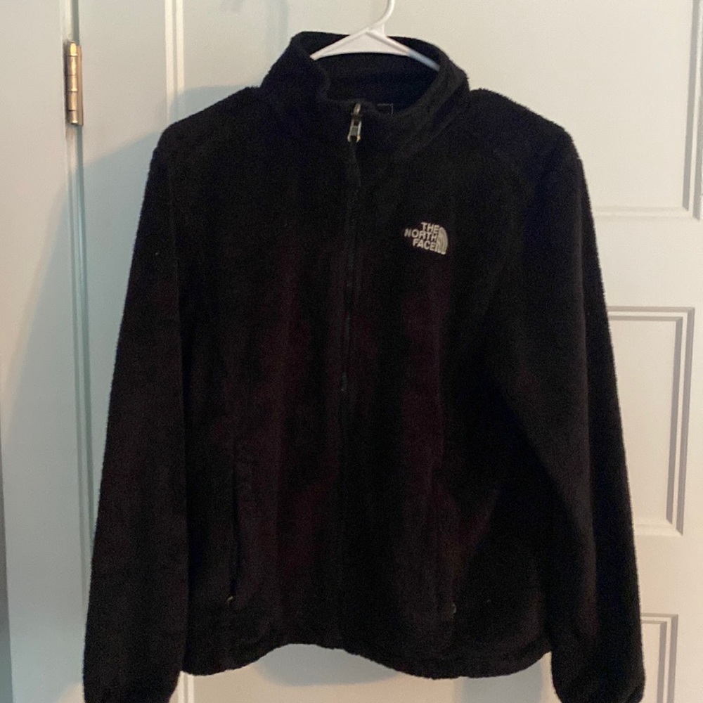 Black NorthFace size medium